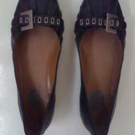 Černé balerínky značky Baťa