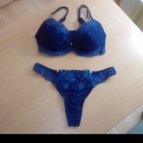 Podprsenka, kalhotky a košilka značky Miriale