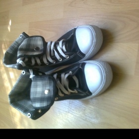 Černobílé tensiky