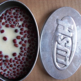 Lush tuhý masážní olej Wiccy Magic Muscles