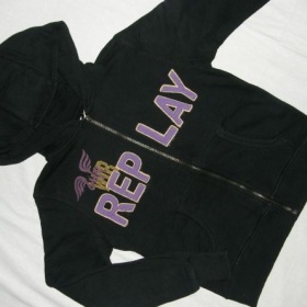 Černá mikina Replay s fialovožlutým vyšitým nápisem Replay - foto č. 1