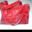 Leskle červená kabelka Bossana - foto č. 2