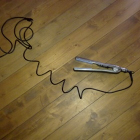 Žehlička na vlasy Bioionic Freestyle