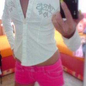 Bílá košile s dlouhým rukávem