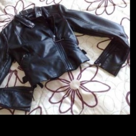 Černá bundička Motivi