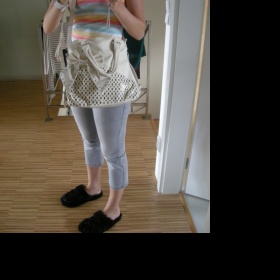 Běžová taška do ruky i přes rameno s mašlí a druky