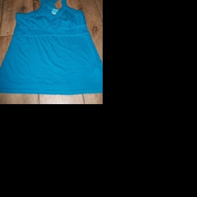 Růžový modrý top, Terranova