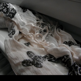 Růžový motýlkový šátek zn. Reserved