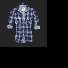 Jak elegantně zkombinovat dámské košile ?