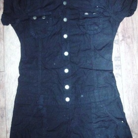 Černý overal Amisu