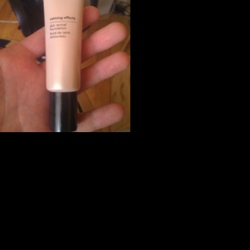 Zklidňující obnovující make up, zn Avon