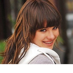 Péče o rovnou ofinu