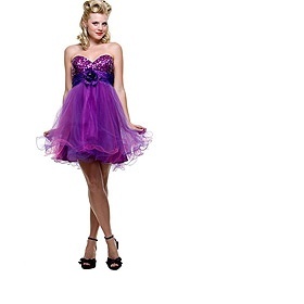 Krátké plesové šaty