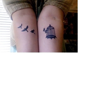 Tetování ptáčků letících z klece