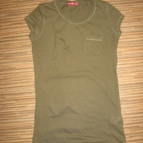 Dvě trička Calliope - melírované hnědé a army zelené