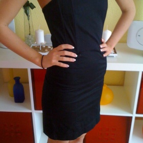 Černé koktejlky z HM