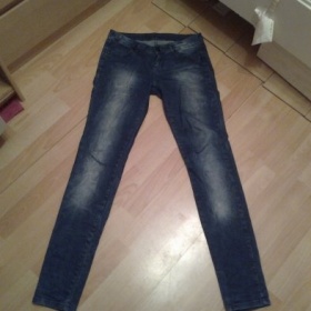 Tmavě modré džíny Fishbone