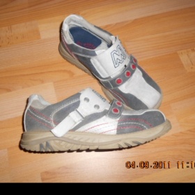 Jarní/podzimní boty Mustang