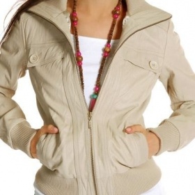 Světle béžová koženková bunda