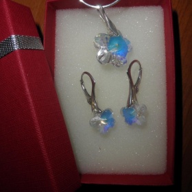 Kytičková souprava Swarovsku stříbro (punc) vhodné jako dárek