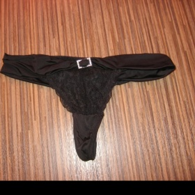 Černá krajková sada Censored - podprsenka a tanga