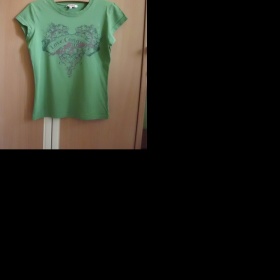 Zelené tričko s potiskem Kenvelo