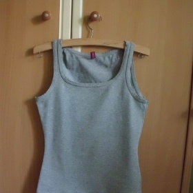 Šedé basic tílko H&M