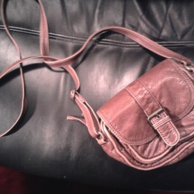 Hnědá kožená kabelka Reserved