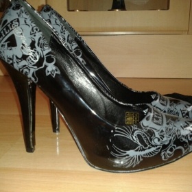 Černé lodičky Ed Hardy