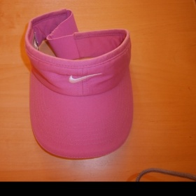 Růžová poločepka Nike