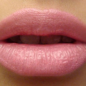 Odtieň rúžu podobný Mac Viva glam Lady Gaga