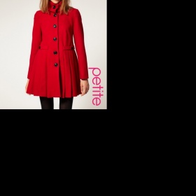 Co k červenému krátkému kabátku? 