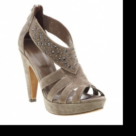 Šedé botky Marie Claire