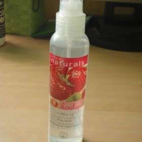 Tělový sprej Jahoda a Guava - Avon