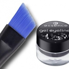 Jak často čistíte šteteček na gelové oční linky?