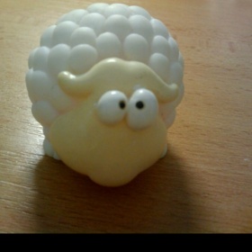 Ovečka plněná šamponem