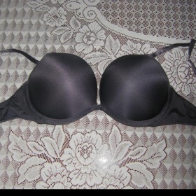 Šedá push up podprsenka Marks and Spencer