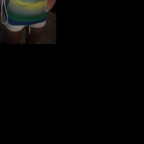 Barevné tílko s pruhy