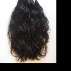 Kvalitní zvlněné/vlnité vlasy