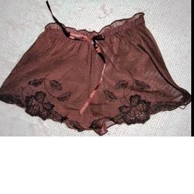 Hnědé kalhotky