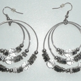 Daruji velké visací náušnice kruhy-bižuterie