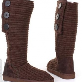 Tmavě hnědé pletené válenky/huculky