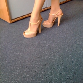 Fendi heels s otevřenou špičkou