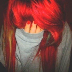 Hodně výrazná červená barva na vlasy