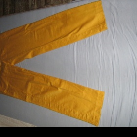 Pískově žluté kalhoty - foto č. 1