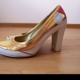 Zlaté lodičky Mixer