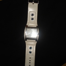 Hodinky bílé Quartz