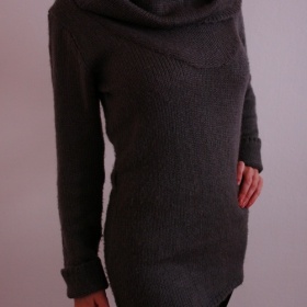 Šedozelený dlouhý svetr Orsay