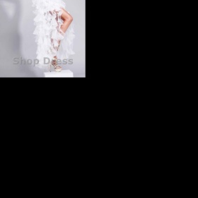 Jaké boty k bílostříbrným maturitním šatům?