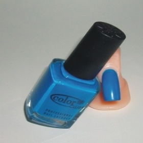 Laky na nehty Color club